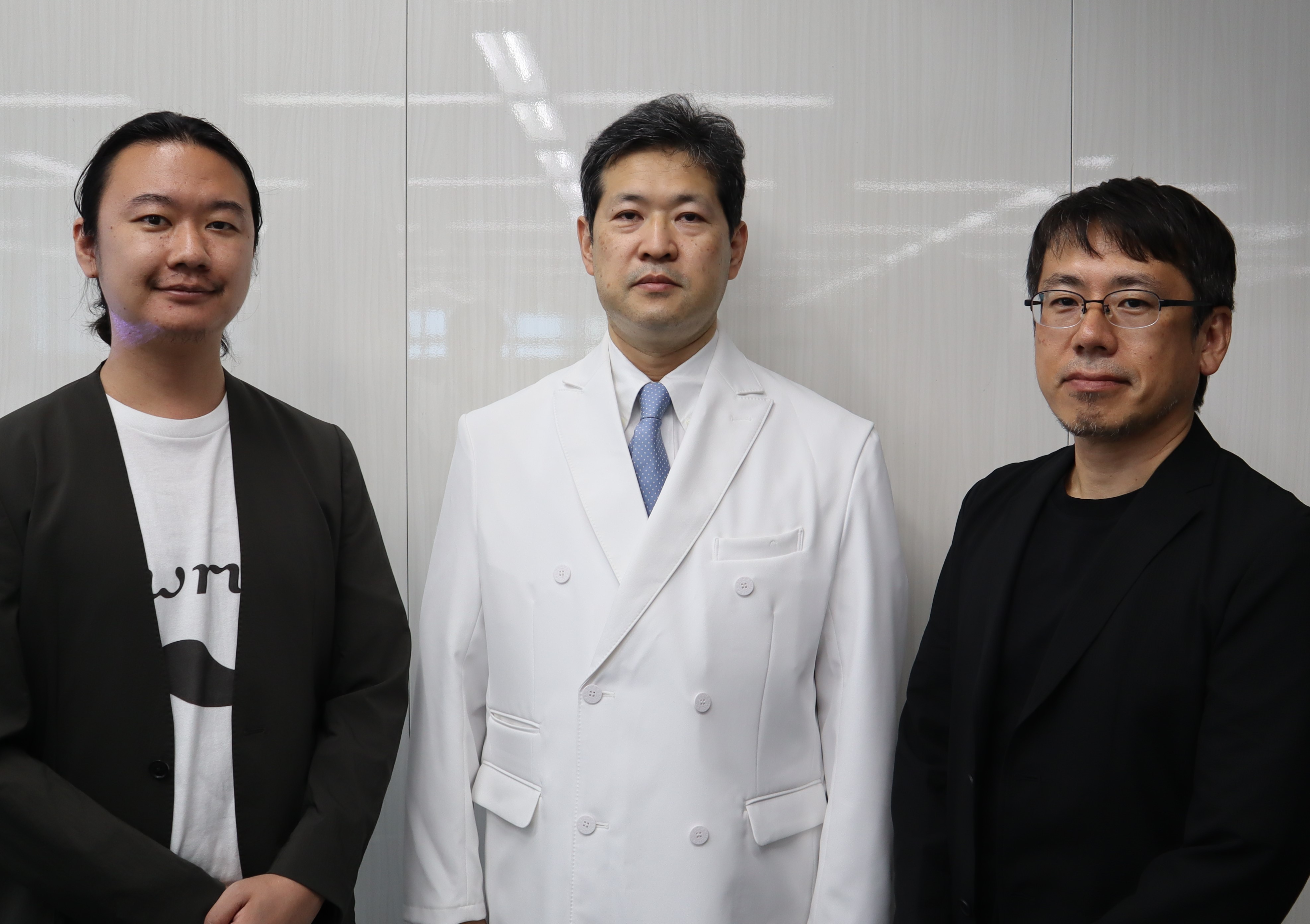 ダウンロード (2)